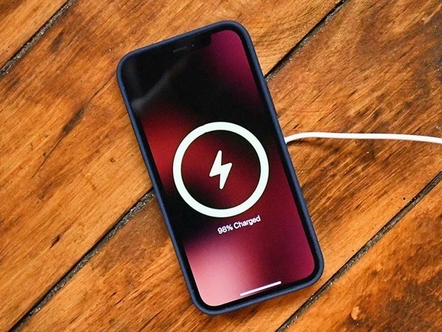 灵山苹果手机维修分享iPhone 12可以随便充电吗 